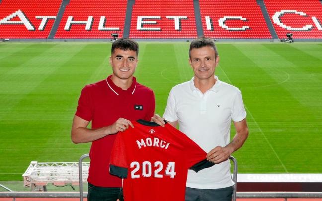 Jon Morcillo ha renovado con el Athletic hasta 2024 Jon Morcillo ha renovado con el Athletic hasta 2024