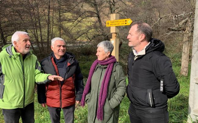 Ganguren señaliza 3 recorridos de montaña en la zona de Arrizuriaga Ganguren señaliza 3 recorridos de montaña en la zona de Arrizuriaga