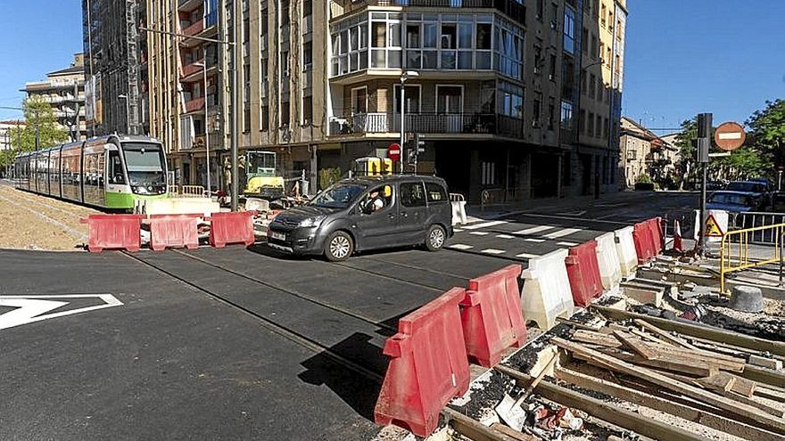 Ya se puede circular por el cruce de José Lejarreta. | FOTO: ALEX LARRETXI