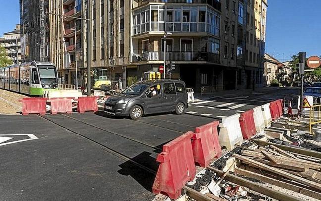 Ya se puede circular por el cruce de Jos&eacute; Lejarreta. | FOTO: ALEX LARRETXI