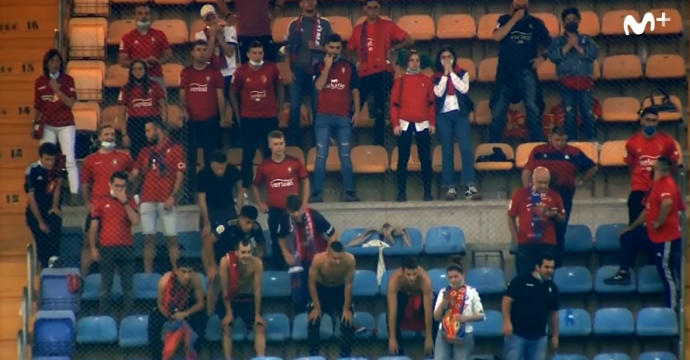 'El Día Después' con la afición de Osasuna, desatada en Villarreal
