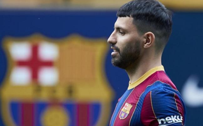 El 'Kun' Agüero, durante su presentación con el FC Barcelona.