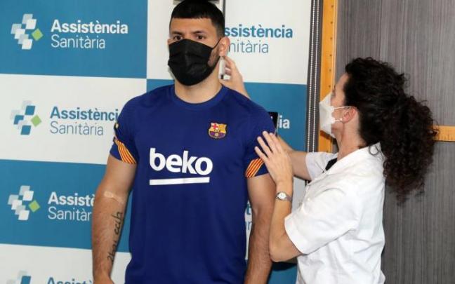 Sergio 'Kun' Agüero durante el reconocimiento médico. Sergio 'Kun' Agüero durante el reconocimiento médico.