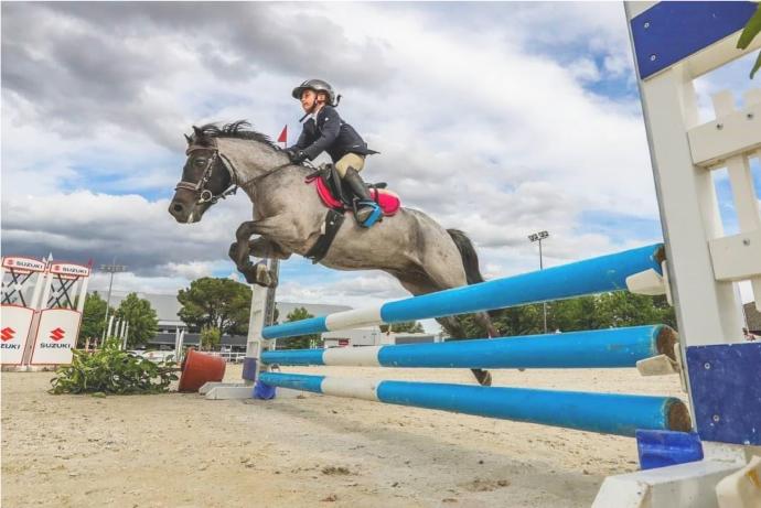 Aiora Gerekiz Etxeandia, en plena acción durante la XXVII edición del Trofeo Infanta Elena celebrado entre el 14 y 16 de mayo en Madrid.