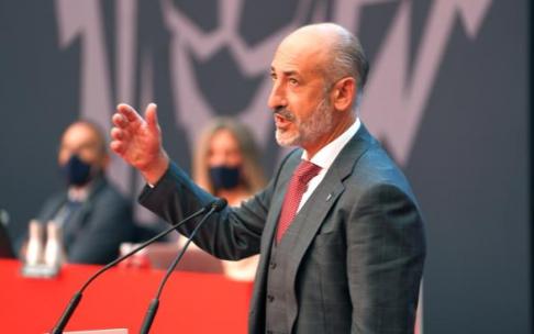 Aitor Elizegi, durante su discurso en la Asamblea Ordinaria del pasado 23 de octubre.