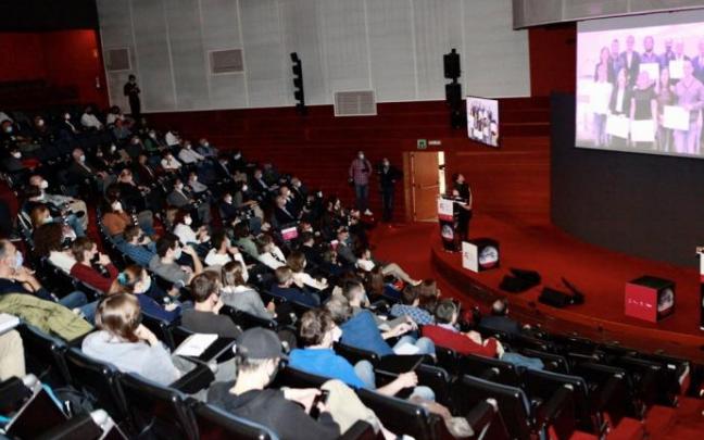 Desarrollo de una jornada congresual en el Palacio Europa de la capital alavesa. Desarrollo de una jornada congresual en el Palacio Europa de la capital alavesa.