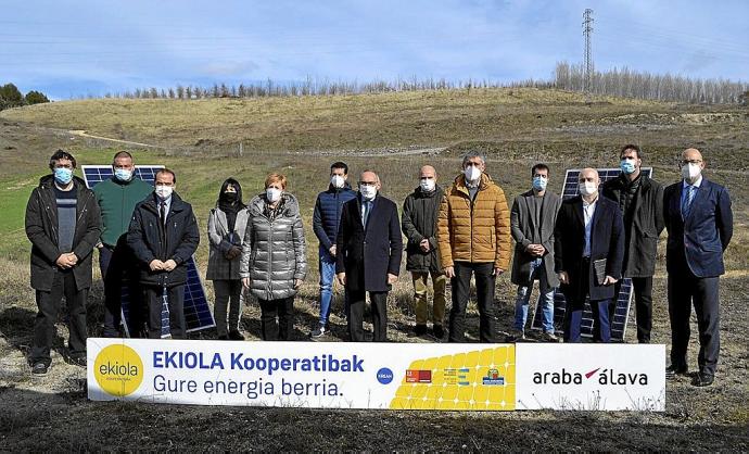 Presentación del suelo que albergará el parque solar de Agurain.