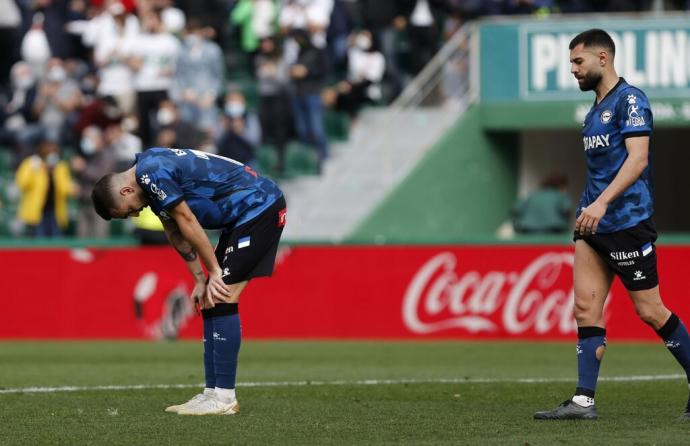 Derrota del Alavés frente al Elche en el Martínez Valero.