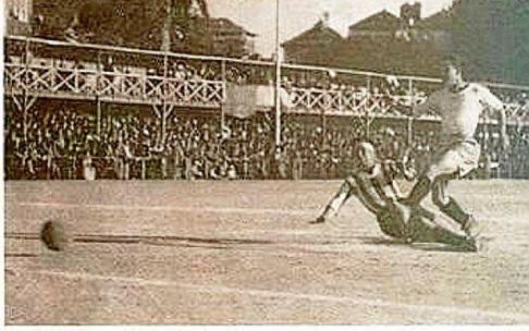 El Alavés se enfrenta al Oporto, campeón de Portugal, en el Campo de la Constituiçao El Alavés se enfrenta al Oporto, campeón de Portugal, en el Campo de la Constituiçao