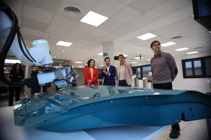 Carmen Maeztu, Miriam Martón, María Chivite, Eduardo Azanza y Sergio Alvárez.