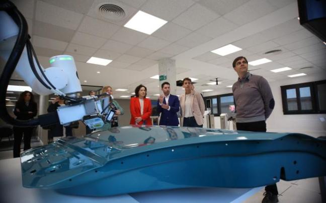 Carmen Maeztu, Miriam Martón, María Chivite, Eduardo Azanza y Sergio Alvárez.