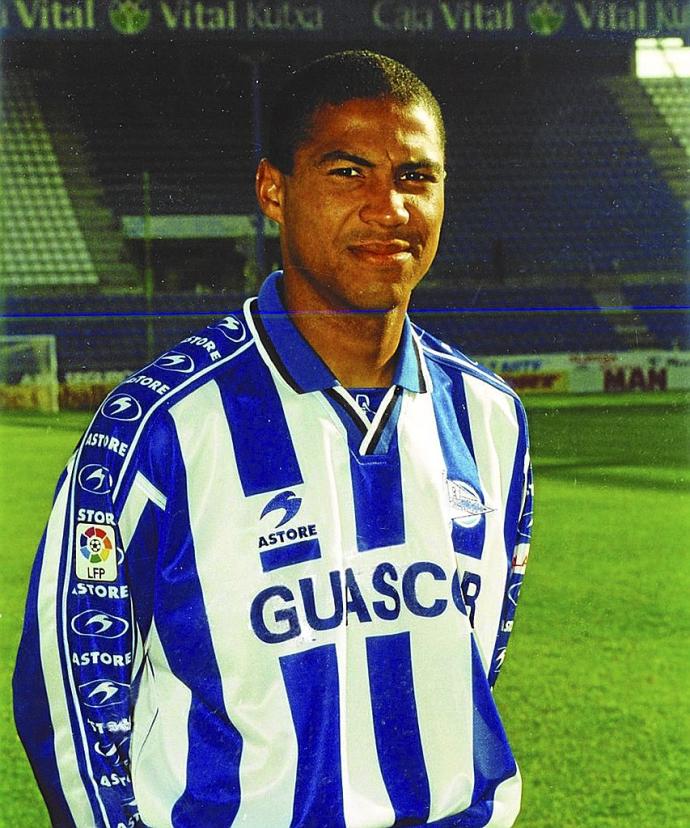 Iván Rocha jugó una temporada en el Deportivo Alavés, disputando 26 partidos oficiales. 24 de ellos correspondientes a encuentros de Primera División. Foto: LP Fotógrafos