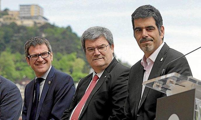 Los alcaldes de Gasteiz, Gorka Urtaran, de Bilbao, Juan Mari Aburto, y de Donostia, Eneko Goia.