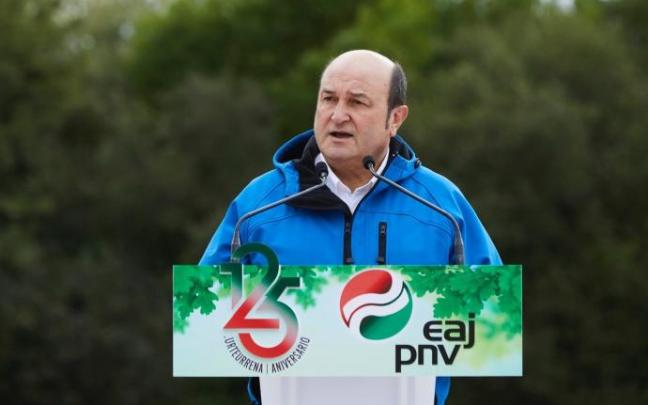 El PNV celebrará el Alderdi Eguna en un acto político con aforo reducido El PNV celebrará el Alderdi Eguna en un acto político con aforo reducido