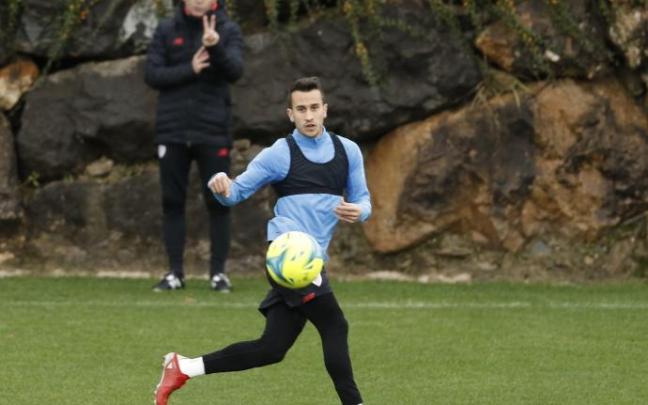 Alex Berenguer en un entrenamiento.