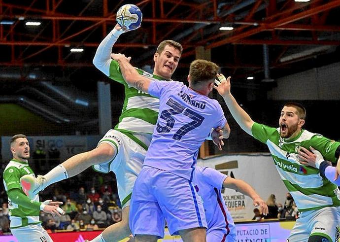 Ander Izquierdo, ante el Barça, en el duelo de Copa del pasado 25 de marzo. Foto: RFEBM