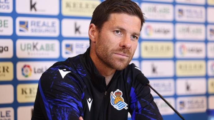 Xabi Alonso, en un momento de su comparecencia ante los medios