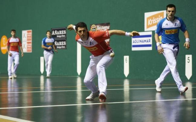 Jokin Altuna y Julen Martija dependen de sí mismos para alcanzar las semifinales del Parejas de forma directa. Jokin Altuna y Julen Martija dependen de sí mismos para alcanzar las semifinales del Parejas de forma directa.