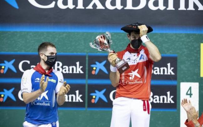 Jokin Altuna y Unai Laso, en la final del Cuatro y Medio de San Fermín de 2021. Jokin Altuna y Unai Laso, en la final del Cuatro y Medio de San Fermín de 2021.