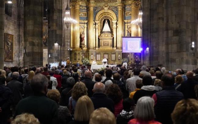 Los donativos fueron recaudados en la misa que se celebró en Begoña el pasado 11 de octubre, festividad de la Amatxu Los donativos fueron recaudados en la misa que se celebró en Begoña el pasado 11 de octubre, festividad de la Amatxu