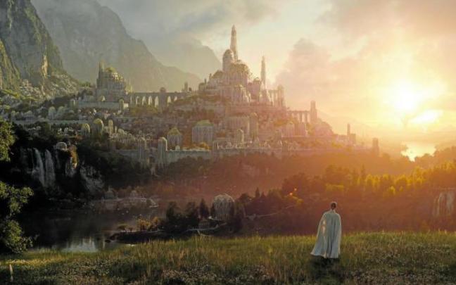 Amazon Studios publicó ayer la primera imagen de la serie de ‘El Señor de los Anillos’, el mismo día que concluyó el rodaje en Nueva Zelanda. Foto: Prime Video Amazon Studios publicó ayer la primera imagen de la serie de ‘El Señor de los Anillos’, el mismo día que concluyó el rodaje en Nueva Zelanda. Foto: Prime Video