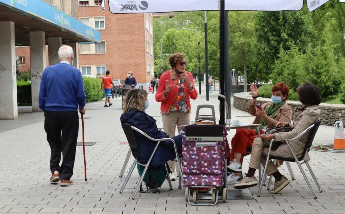 Ambiente en la capital alavesa este martes.