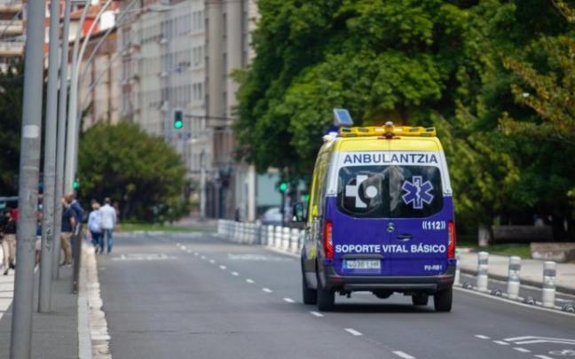 Una ambulancia de Soporte Vital Básico en Vitoria