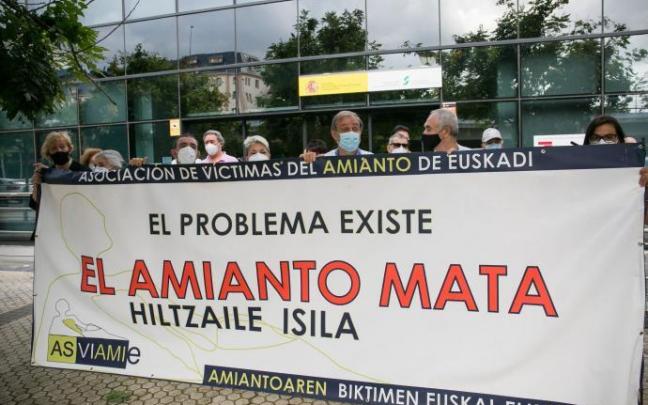 Protesta por las víctimas del amianto Protesta por las víctimas del amianto
