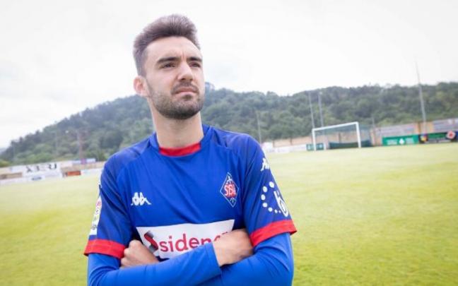 Andoni López, jugador del Amorebieta