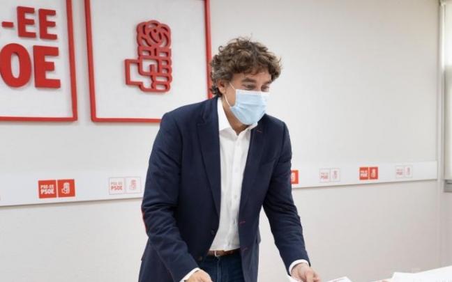 Eneko Andueza. Eneko Andueza.