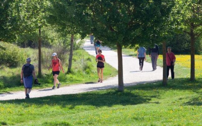 Paseo por el Anillo Verde de Vitoria.