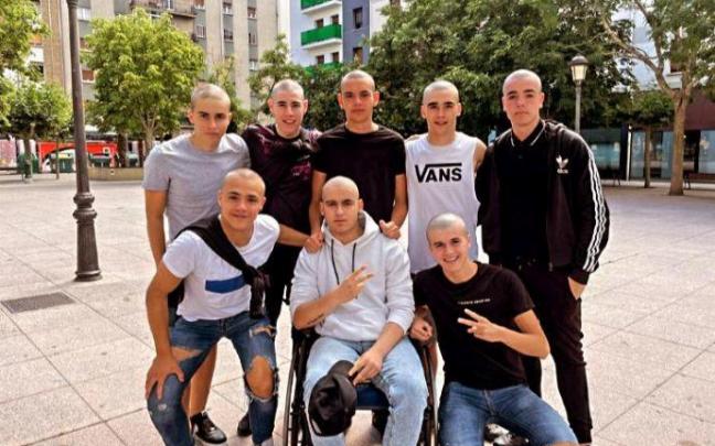 Alai Navarro y sus amigos