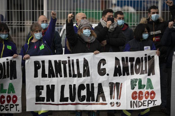 Protesta de parte de la plantilla de Antolín.