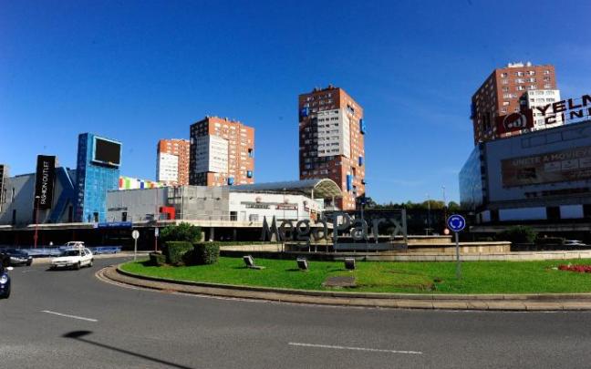 Las `plazas de aparcamiento estarán en el solar donde se instala el mercadillo de Barakaldo