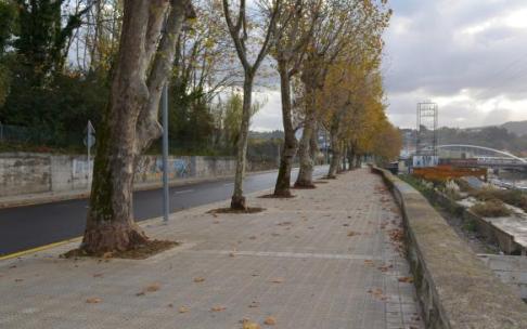 Las obras de asentamiento del muro de la Avenida Kaiku ya se han finalizado.