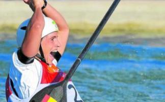 Maialen Chourraut celebra su victoria en el canal de Río 2016. Fotos: Efe Maialen Chourraut celebra su victoria en el canal de Río 2016. Fotos: Efe