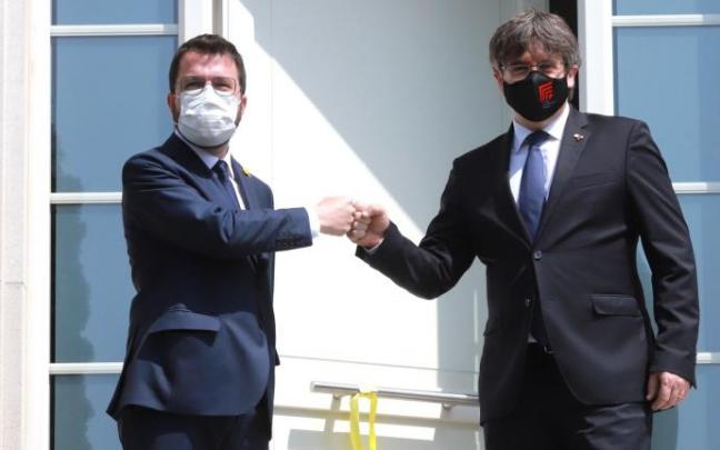 Aragonès y Puigdemont ya se encontraron en Bruselas en junio del año pasado.