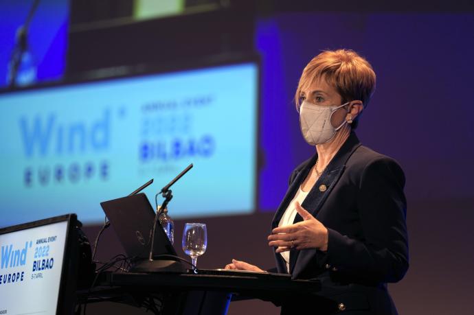 La consejera de Desarrollo Económico, Arantxa Tapia, durante su intervención en Wind Europe Annual Event 2022.