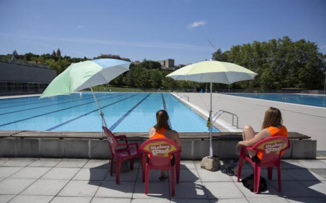 Imagen de las piscinas de Aranzadi