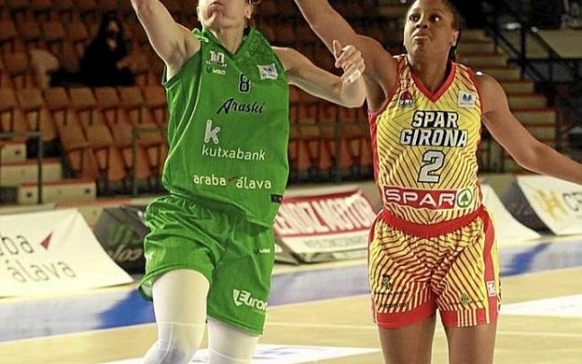 Asurmendi, ante el Girona el pasado curso. Foto: Pilar Barco