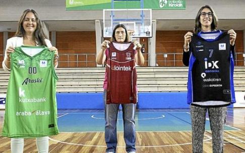 Los tres equipos vascos, representados en el Landako. Foto: Borja Guerrero