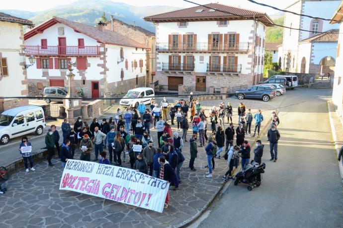 Imagen de archivo de una protesta contra el proyecto de Aroztegia