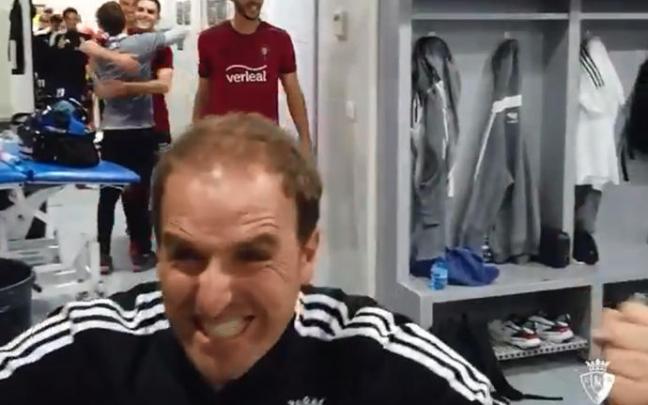 Arrasate, feliz a su llegada al banquillo con los 3 puntos del partido de Villareal en el zurrón.