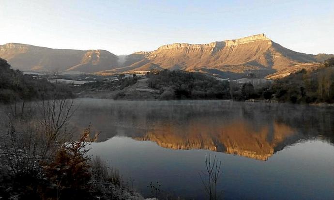 Embalse de Agostina que abastece a Artziniega. Foto: Araceli Oiarzabal