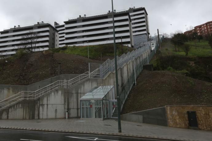 El ascensor estará fuera de servicio el miércoles por la mañana