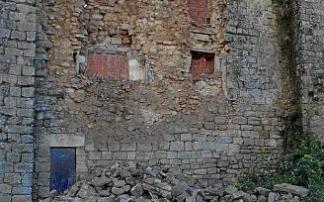 Parte de la muralla de Labraza derrumbada en noviembre. Foto: P.J.P. Parte de la muralla de Labraza derrumbada en noviembre. Foto: P.J.P.