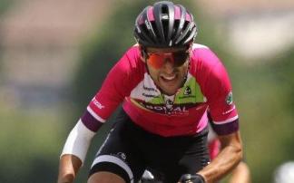 Asier Etxeberria, durante una carrera. Asier Etxeberria, durante una carrera.