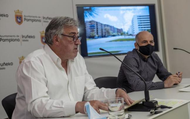 Asiron y Abaurrea, en una rueda de prensa. Asiron y Abaurrea, en una rueda de prensa.