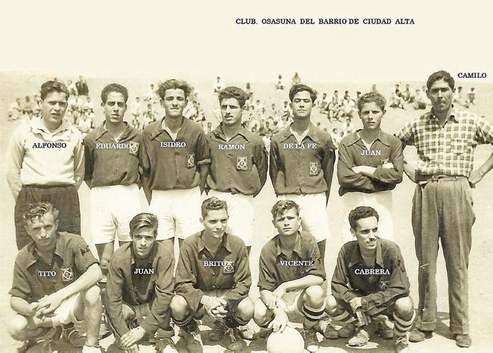 Una formación de Osasuna de Schamann, en la década de los cincuenta.