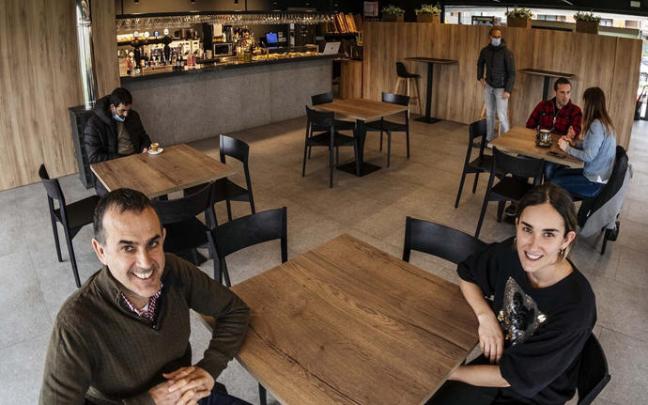 José Miguel Leache, padre, y Katrine Leache, hija.